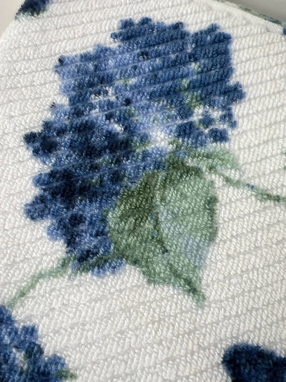 Sigrid Olsen Bath Towel Set Blue Green Hydrangea Floral Soft Cotton Set of 2 NEW